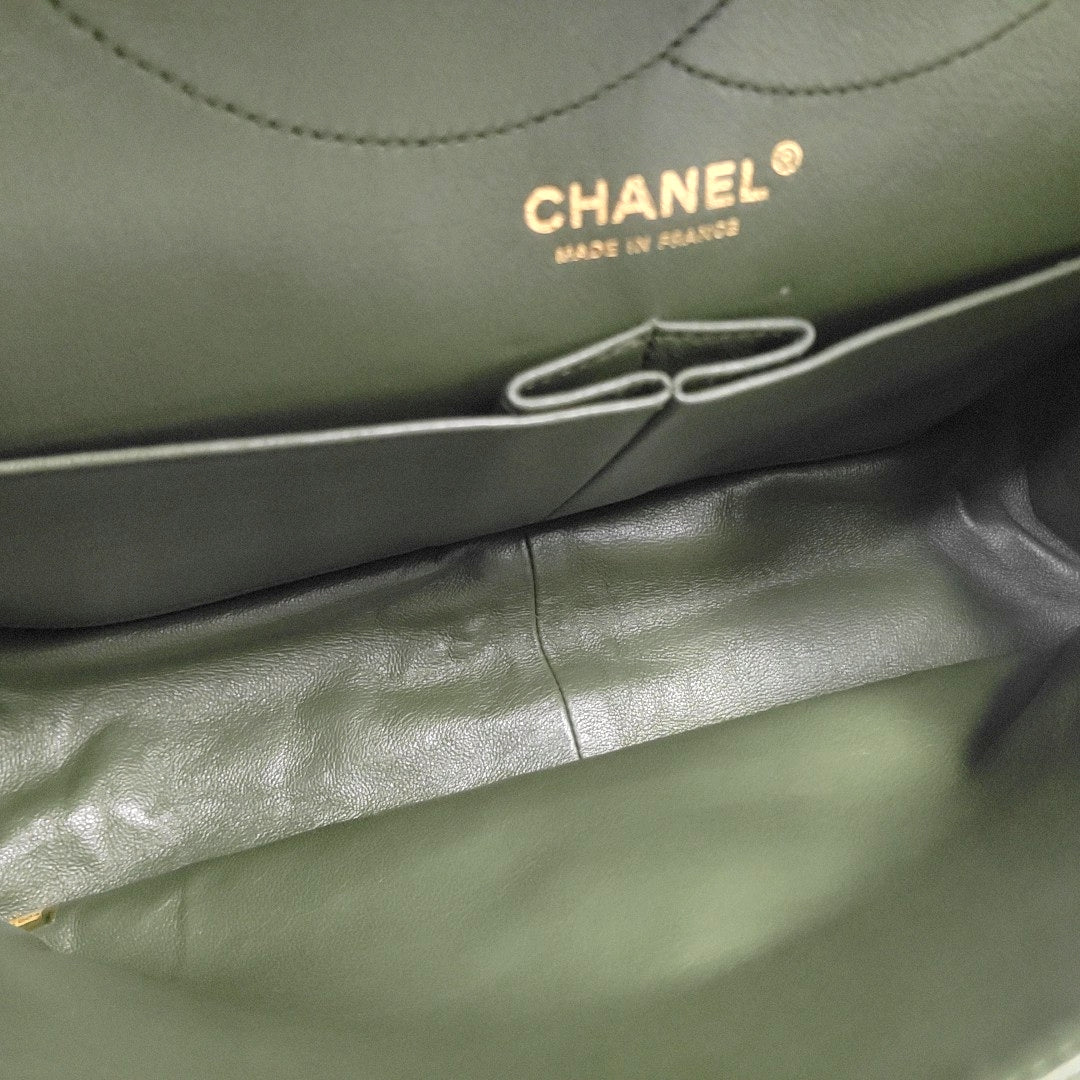 2.55 227 Quilted Canvas Green