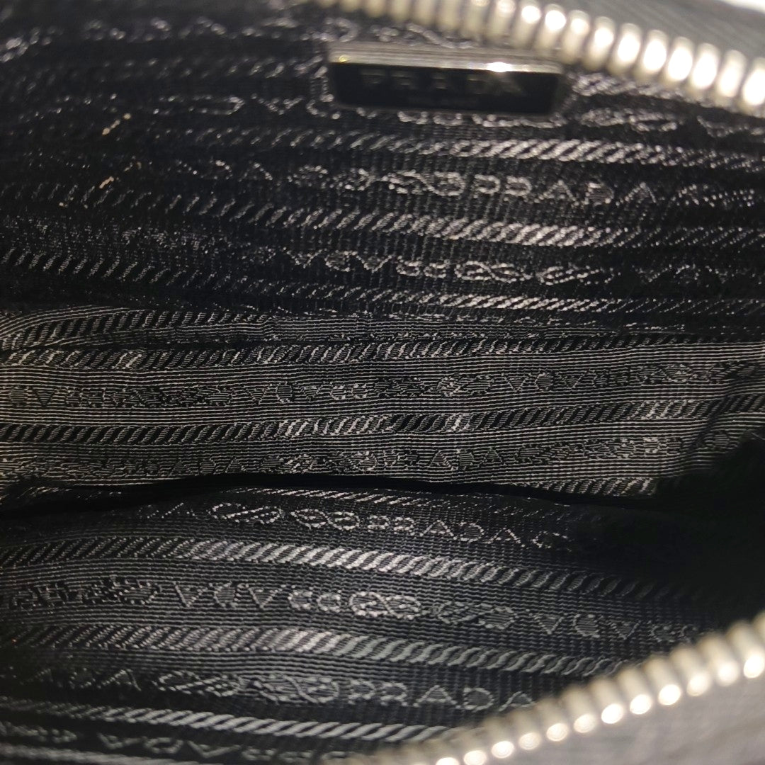 Re-Edition2005 Mini Nylon Black