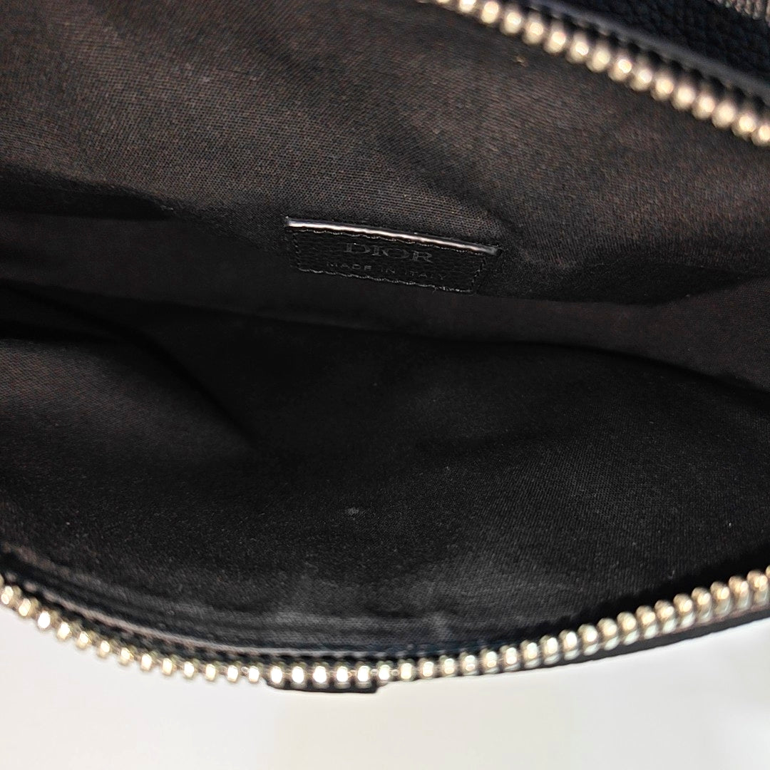 Saddle Medium Calfskin Black