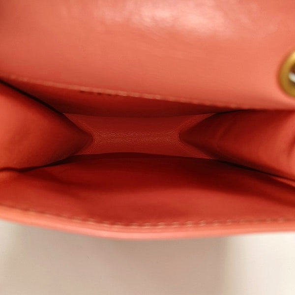 Authenticated pre-owned  2.55 Quilted Calfskin Pink - Shoulder Bag at Looply