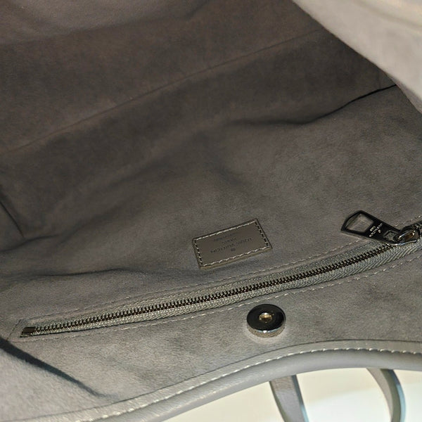 CARRYALL CARGO PM Monogram Lambskin Gray