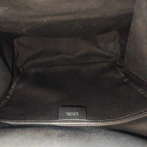 Motion Quilted Canvas Black