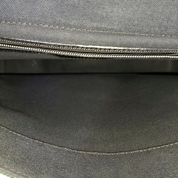 VIKTOR Calfskin Black