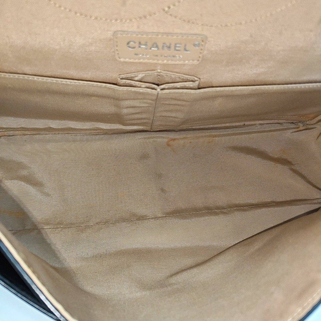 2.55 Calfskin Black