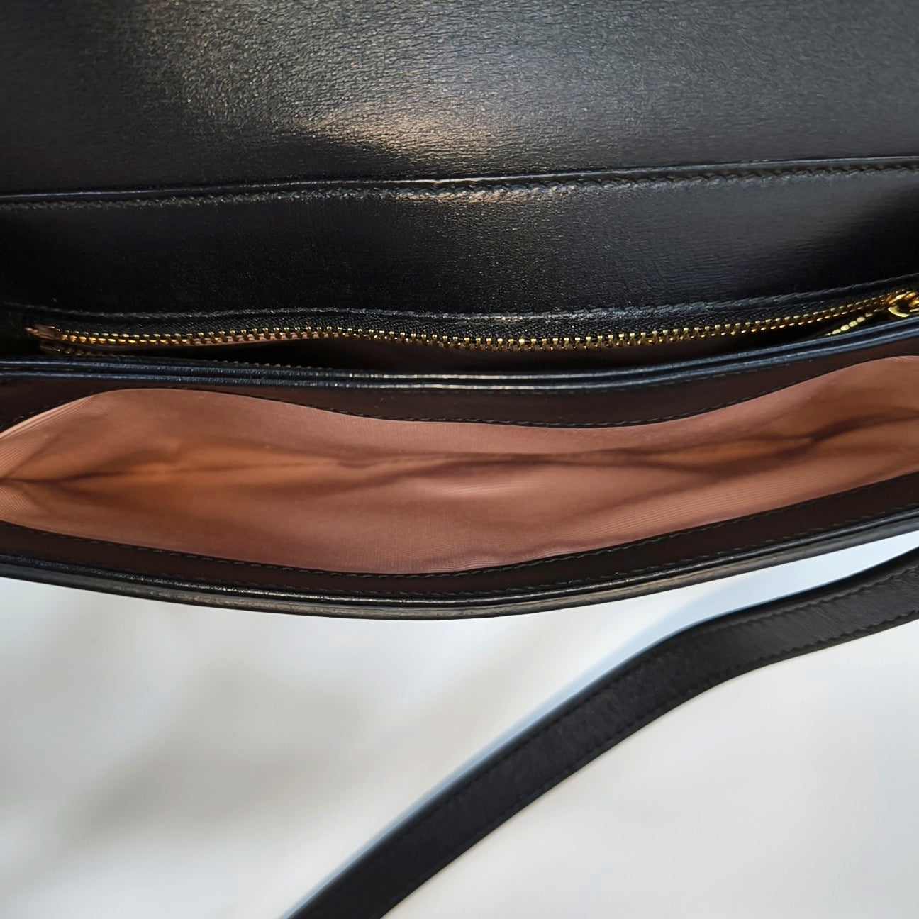 Arli Small Calfskin Black