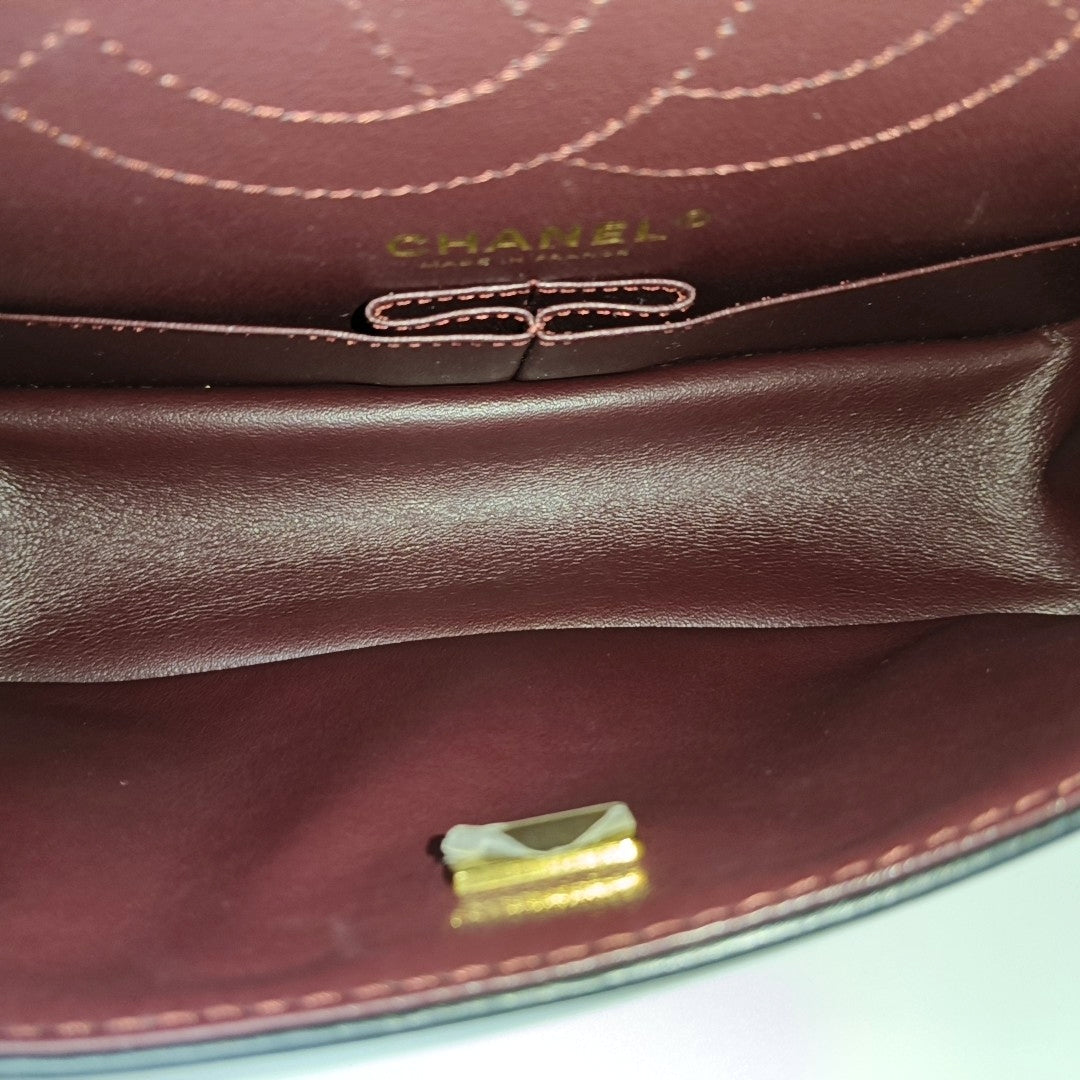 2.55 225 (small) Quilted Calfskin Black