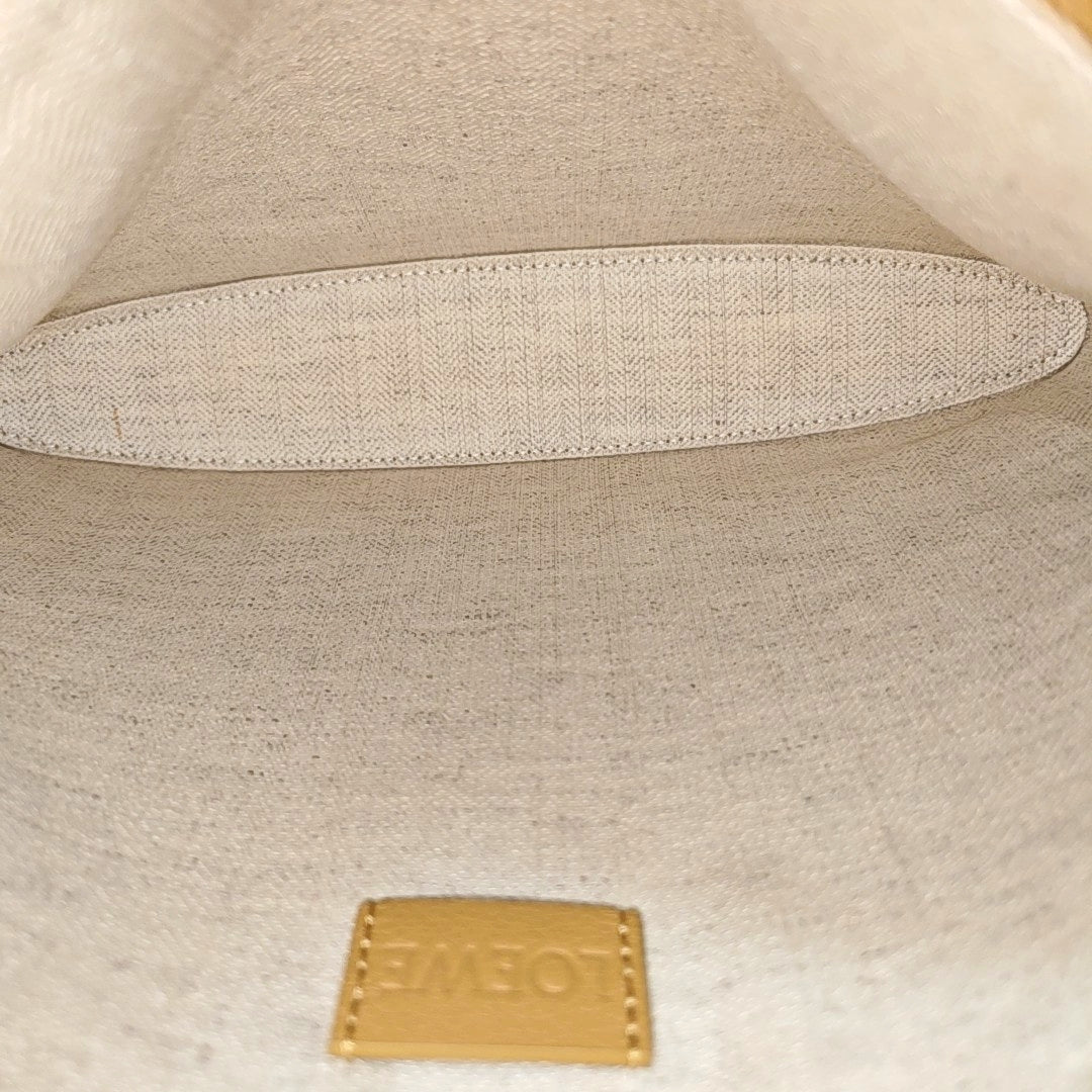 Calfskin Clutch Brown