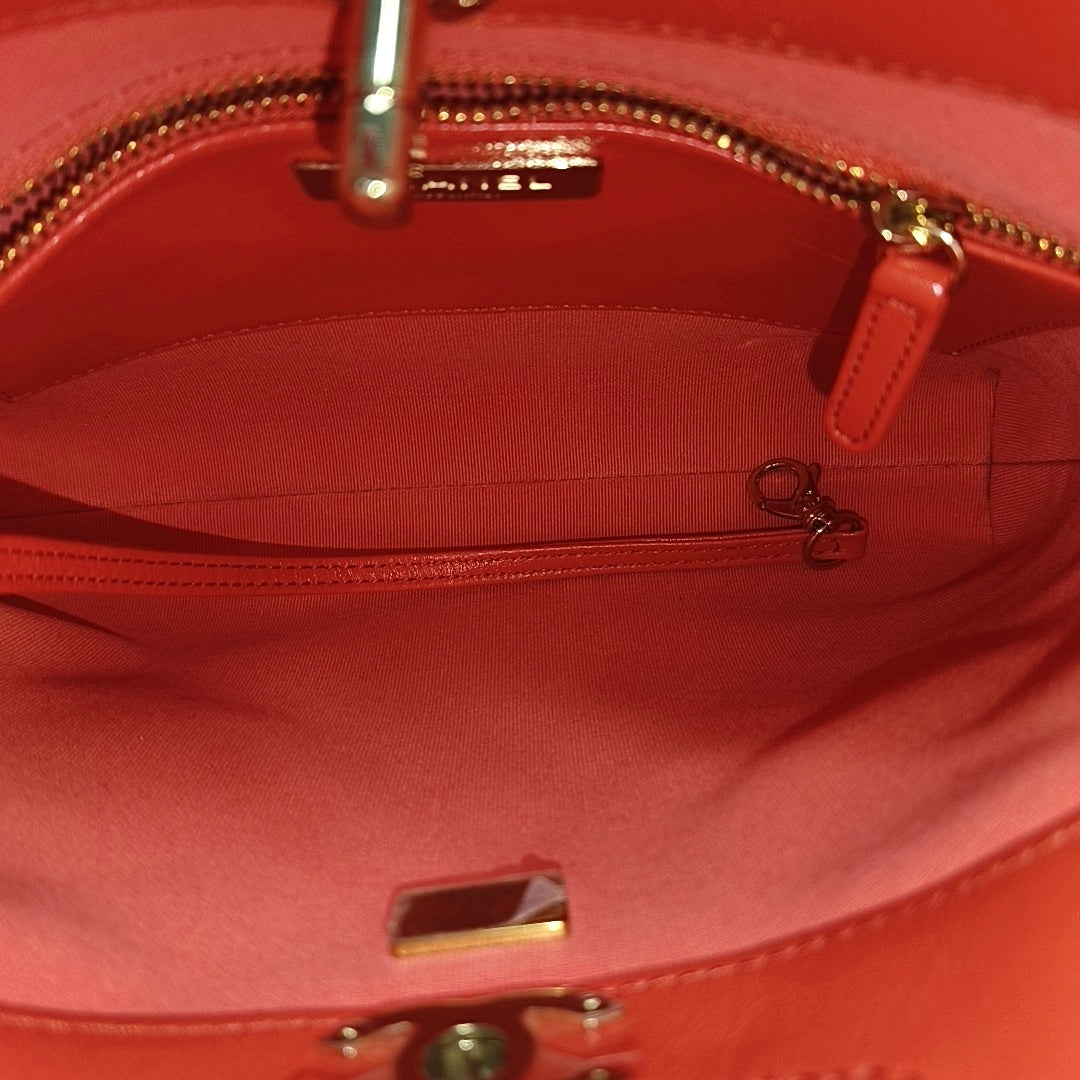CHANEL 31 Quilted Lambskin Red