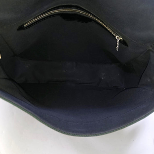 VIKTOR Calfskin Black