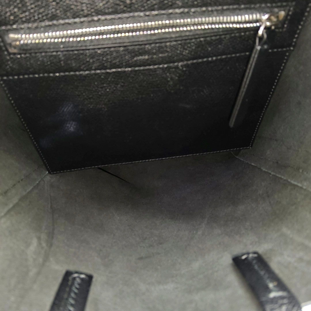 Authenticated pre-owned  VERTICAL CABAS Small Calfskin Black - Tote Bag at Looply