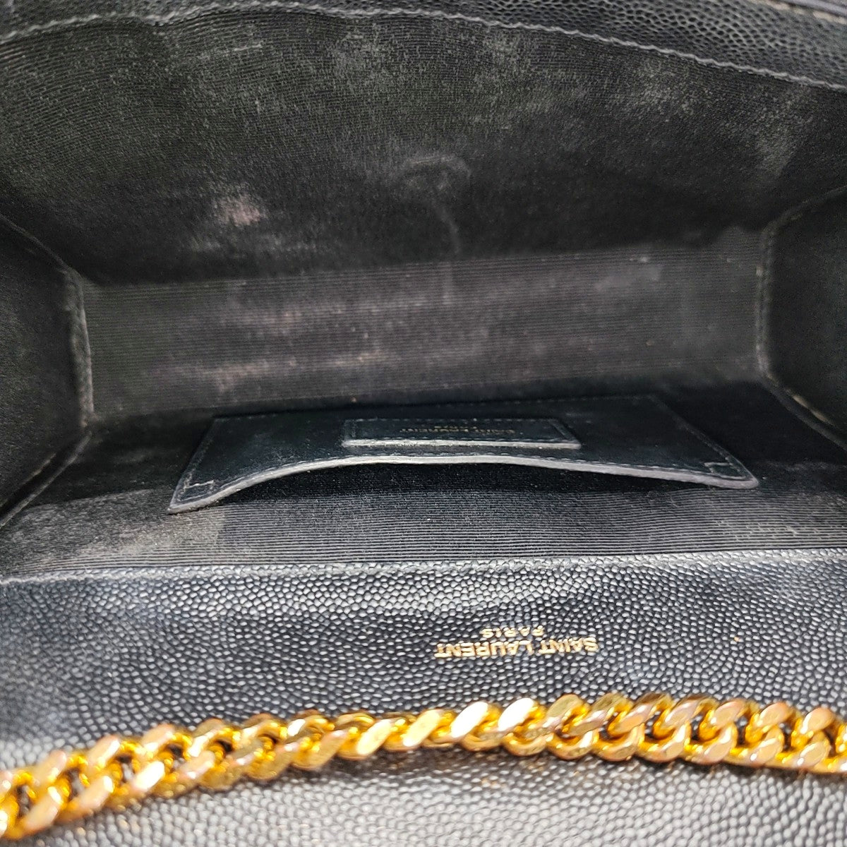 ENVELOPE Small Chevron Calfskin Black