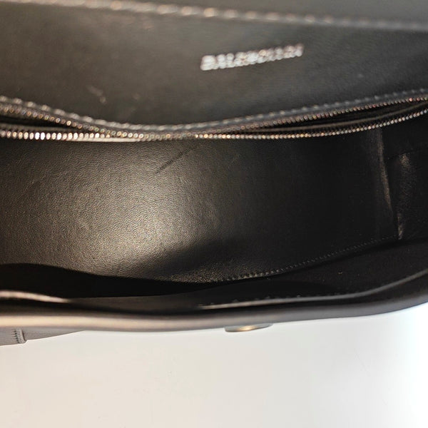Downtown Medium Calfskin Black