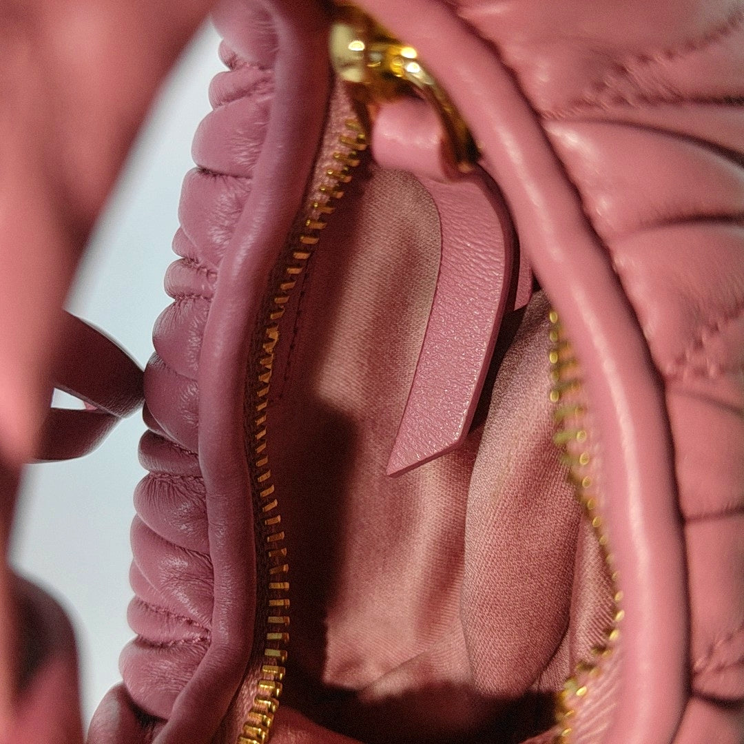 Wander Matelassé Quilted Lambskin Red