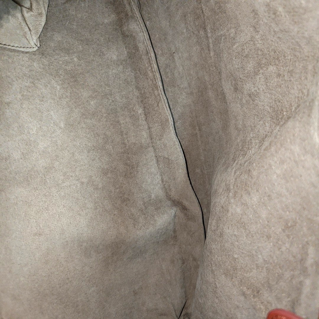 Veneta Large Calfskin Brown