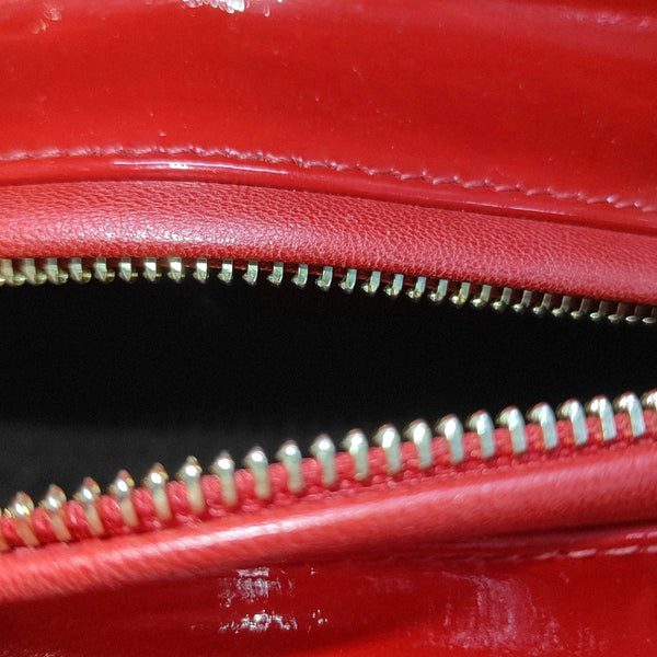 Authenticated pre-owned  Lady Dior Medium Cannage Lambskin Red - Tote Bag at Looply