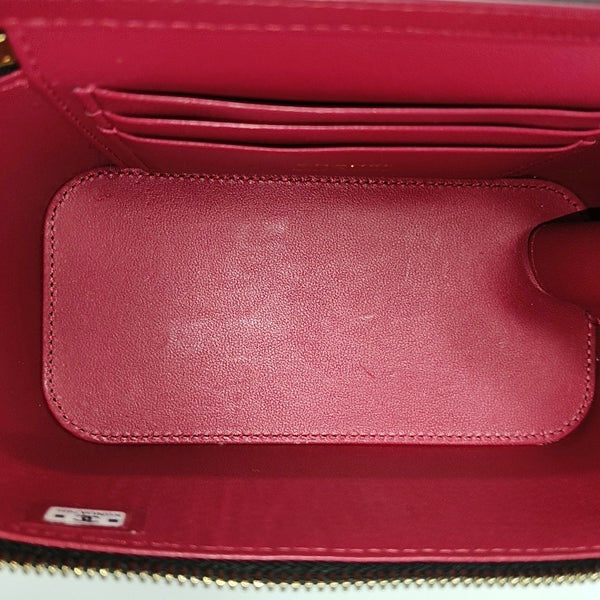 VANITY CASE Medium Quilted Lambskin Black