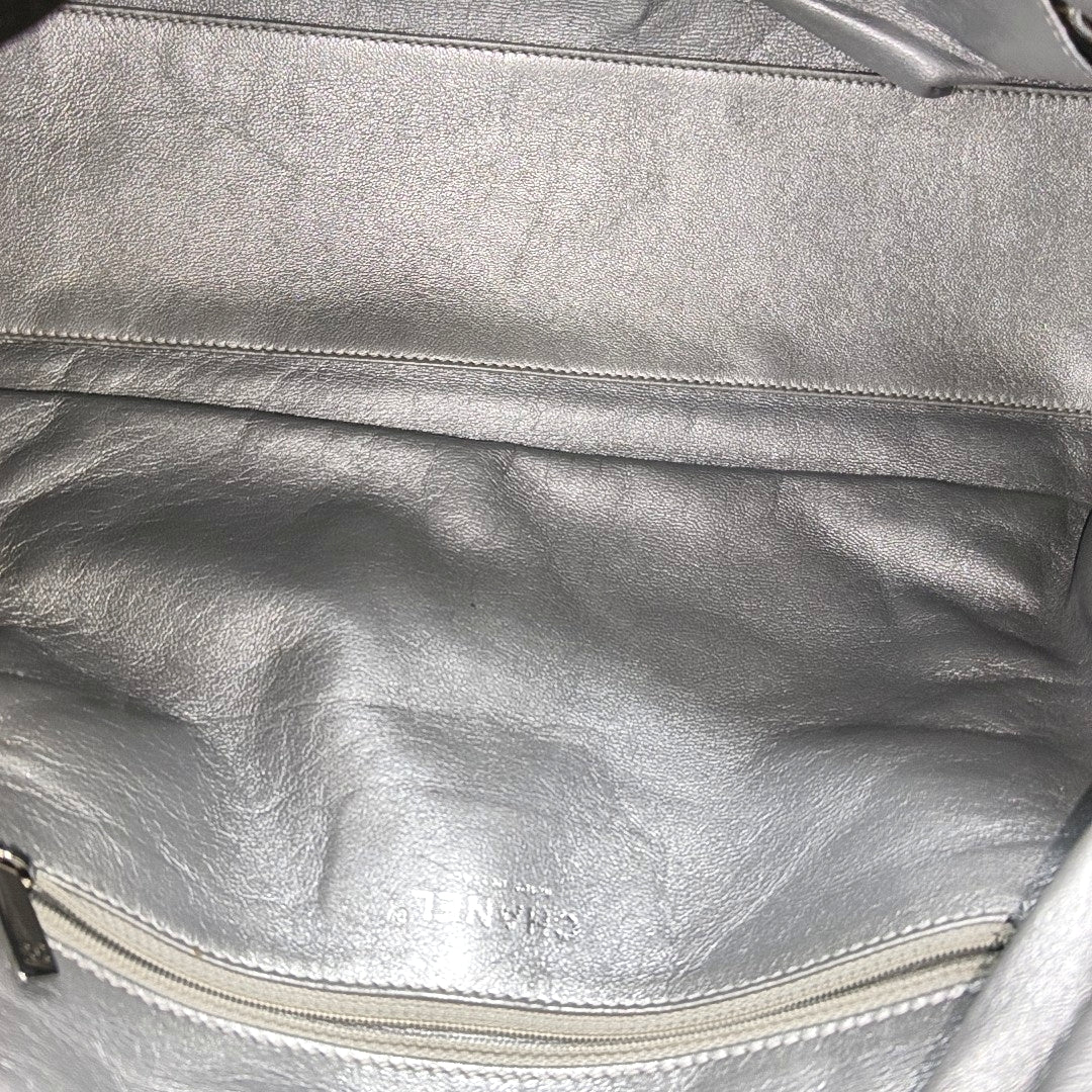 LUXURY LINE Grained Calfskin Black