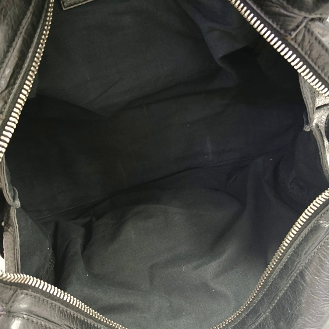 Classic City Medium Lambskin Black