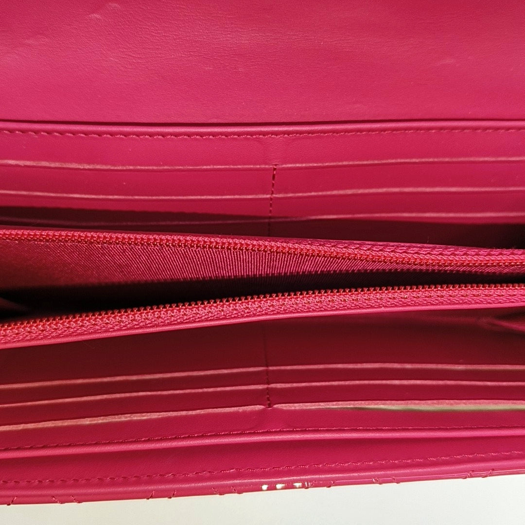 Quilted Patent Leather Wallet Pink