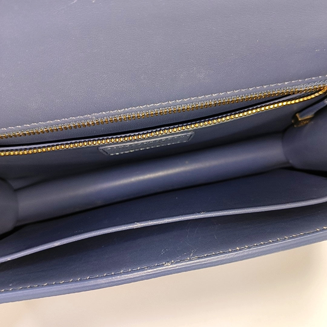 30 Montaigne Calfskin Blue