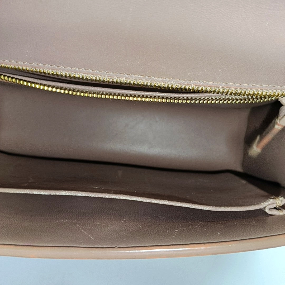 Authenticated pre-owned  30 Montaigne Calfskin Beige - Crossbody Bag at Looply