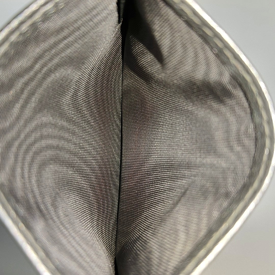 Matelassé Quilted Lambskin Silver Card Holder