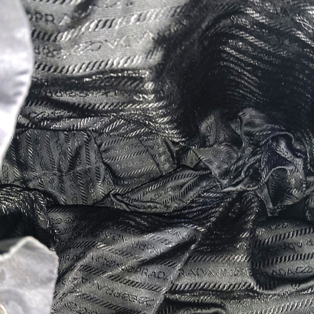 Re-Nylon Medium Nylon Black