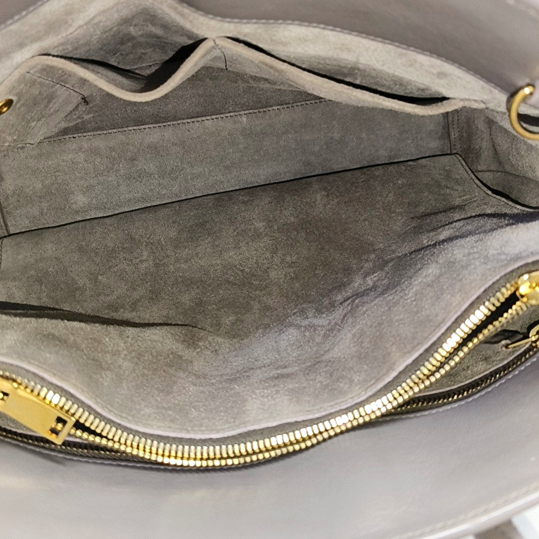 SAC DE JOUR Small Calfskin Gray