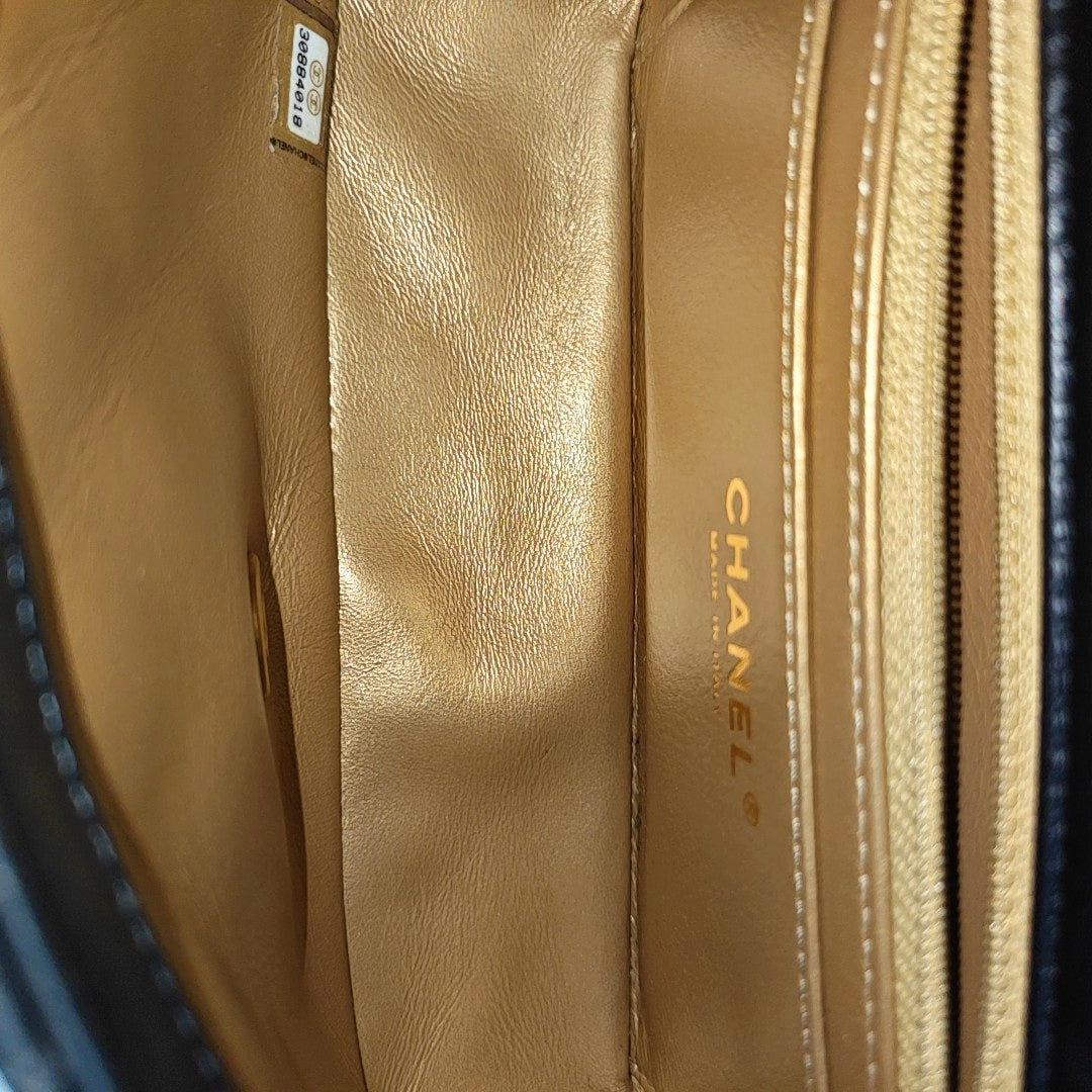 CLASSIC FLAP Mini Quilted Lambskin Black