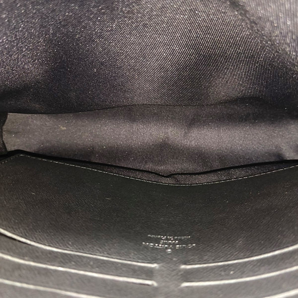 Pochette Voyag MM Calfskin Black