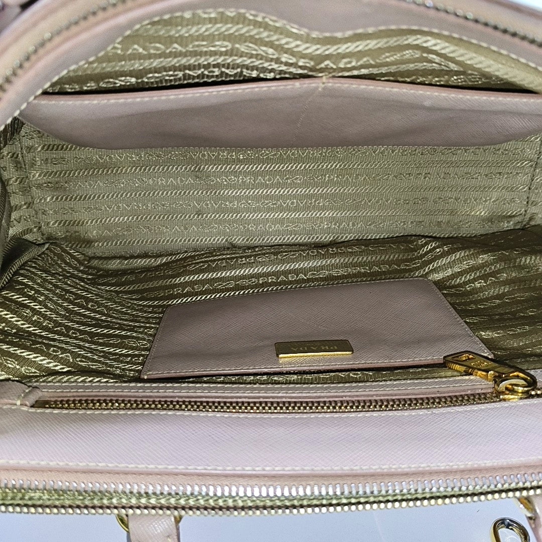 Galleria Extra Large Saffiano Calfskin Pink