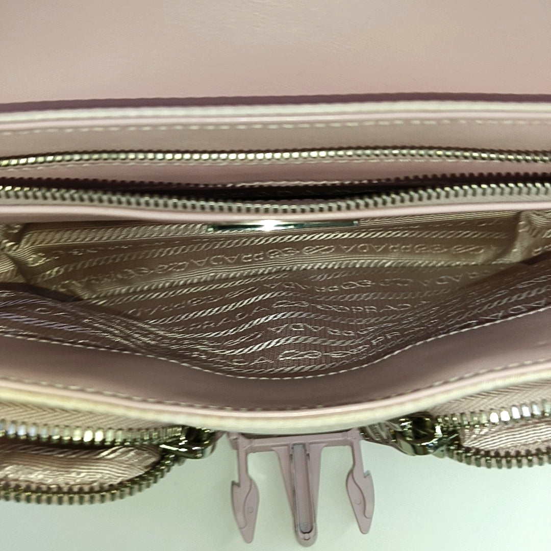 Calfskin Shoulder Bag Pink