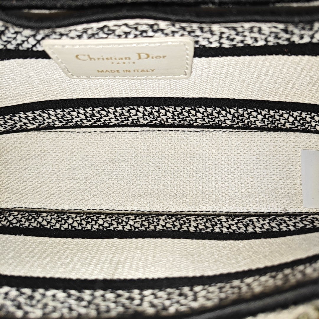 Lady D-Lite Medium Fabric White
