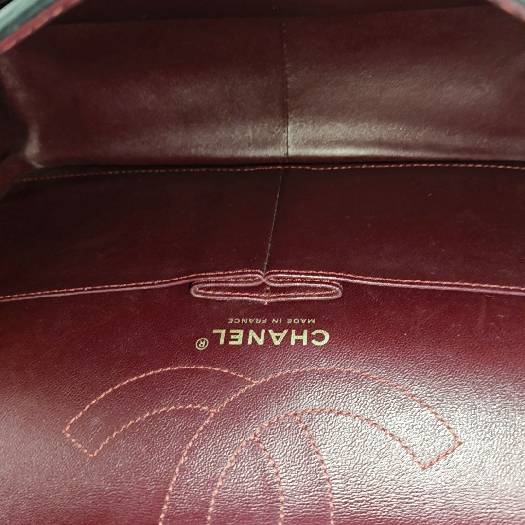 Authenticated pre-owned  2.55 227 (jumbo) Quilted Calfskin Black - Shoulder Bag at Looply
