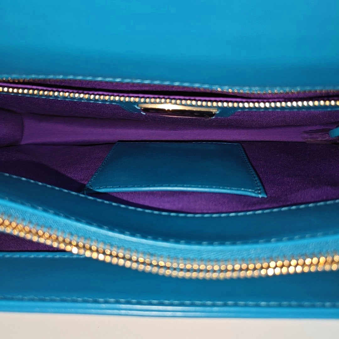 SERPENTI FOREVER Medium Calfskin Green