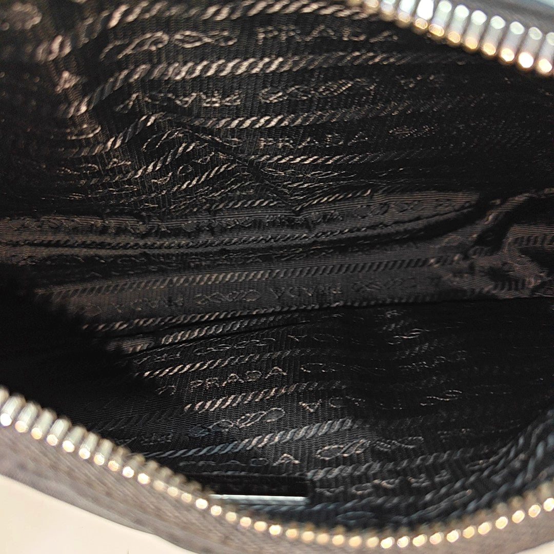 Re-Edition2005 Nylon Black
