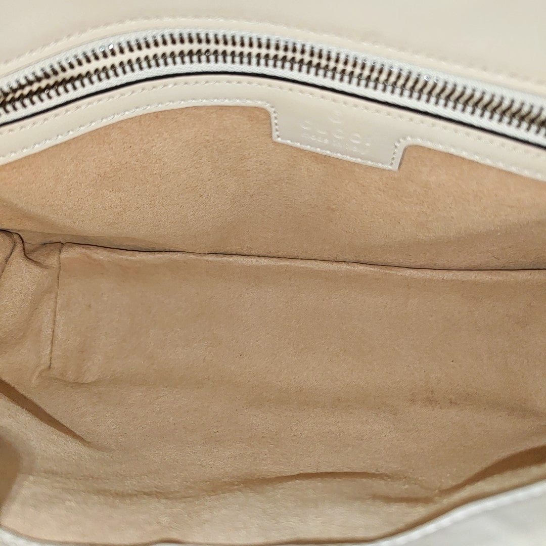 GG Marmont Medium Quilted Calfskin White