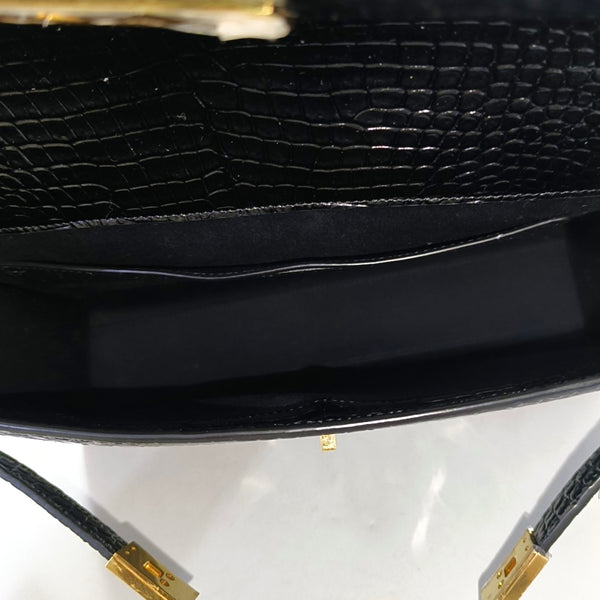 MANHATTAN Medium Calfskin Black