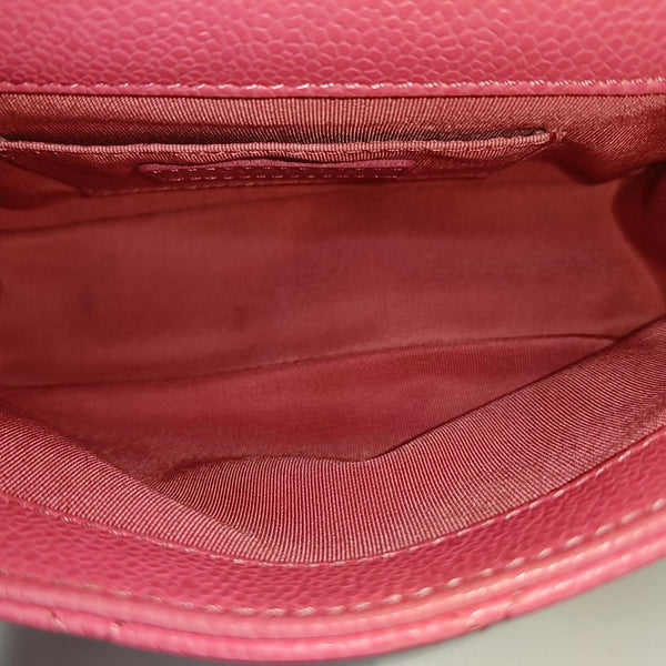 CLASSIC FLAP Mini Quilted Grained Calfskin Red