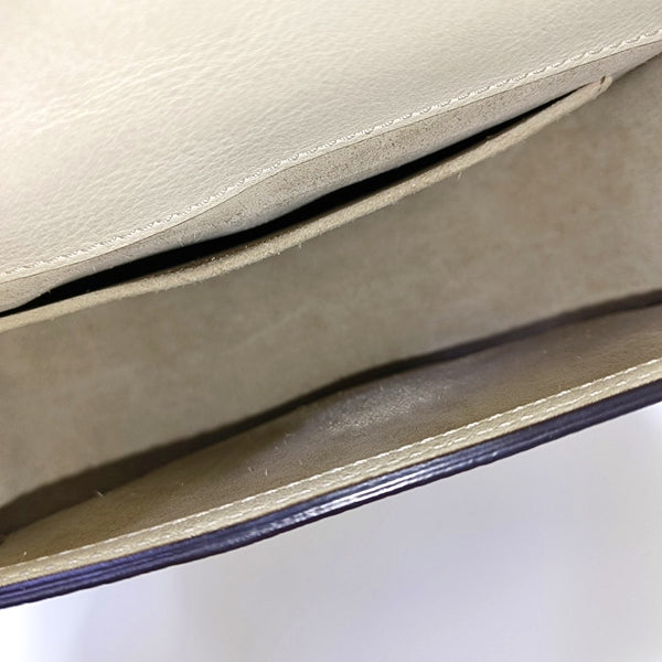Nile Medium Calfskin White