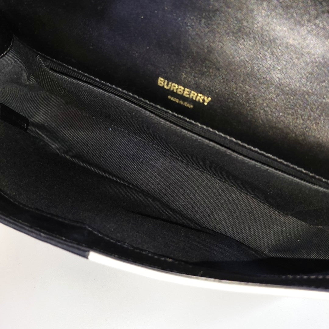 Authenticated pre-owned  Lola Small Quilted Lambskin Black - Crossbody Bag at Looply