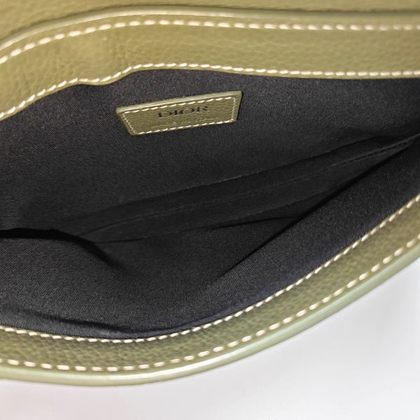 Authenticated pre-owned  Saddle Calfskin Green - Shoulder Bag at Looply