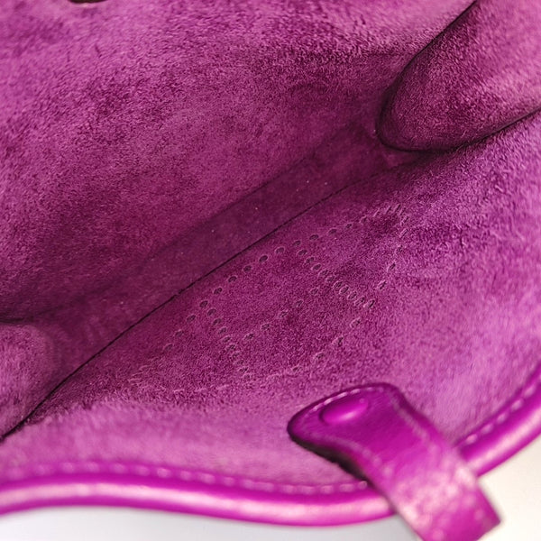 Evelyne Clemence Purple