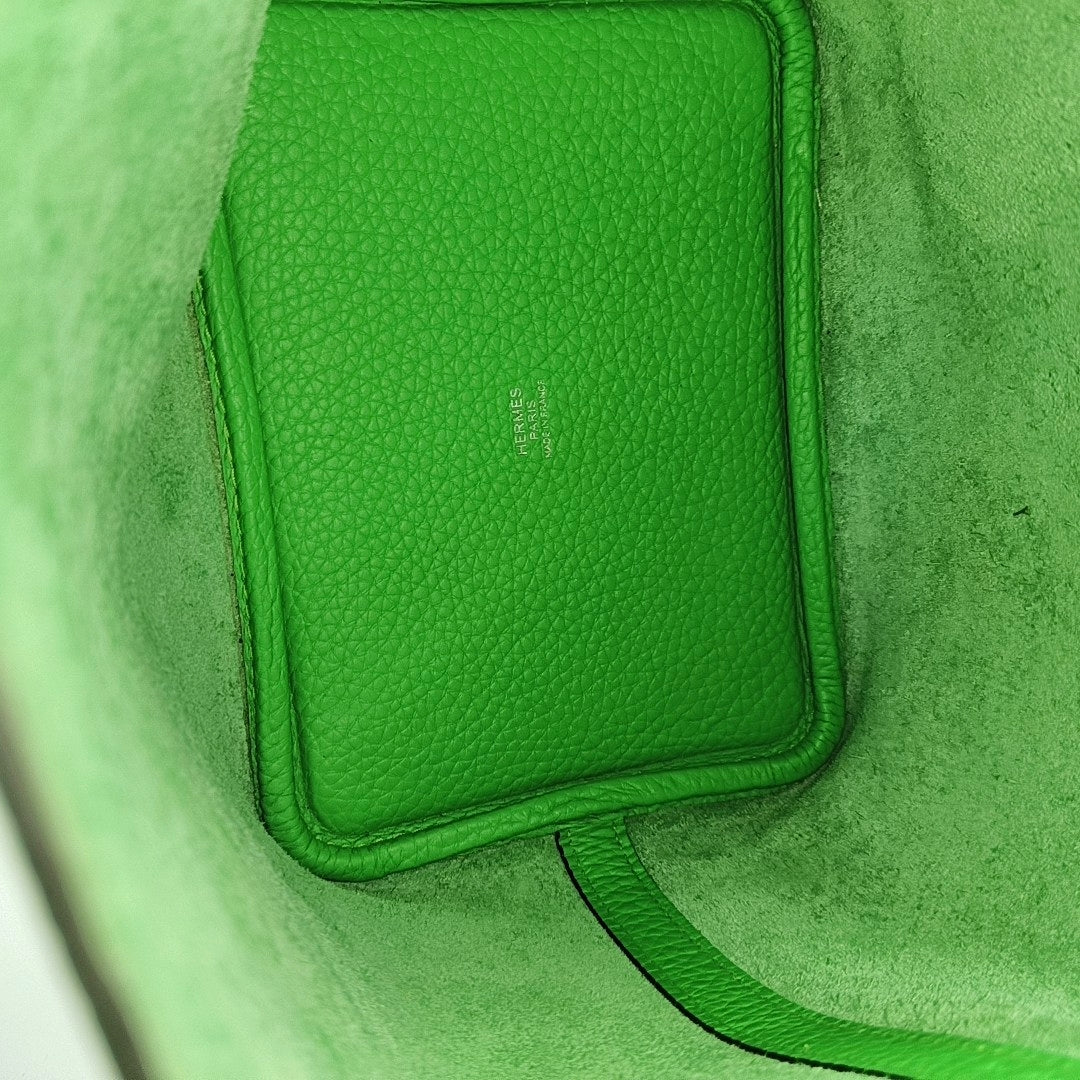 Authenticated pre-owned  Picotin Lock 18 Clemence Green - Bucket Bag at Looply