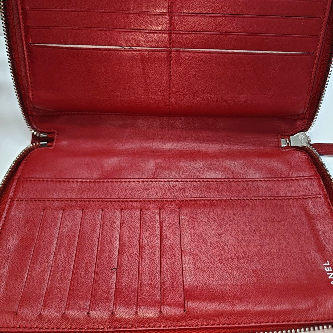 Quilted Lambskin Wallet Red