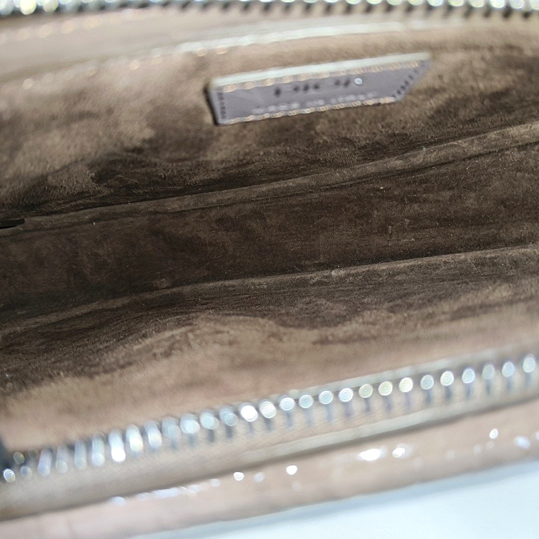 Authenticated pre-owned  Saddle Monogram Patent Leather Grey - Shoulder Bag at Looply