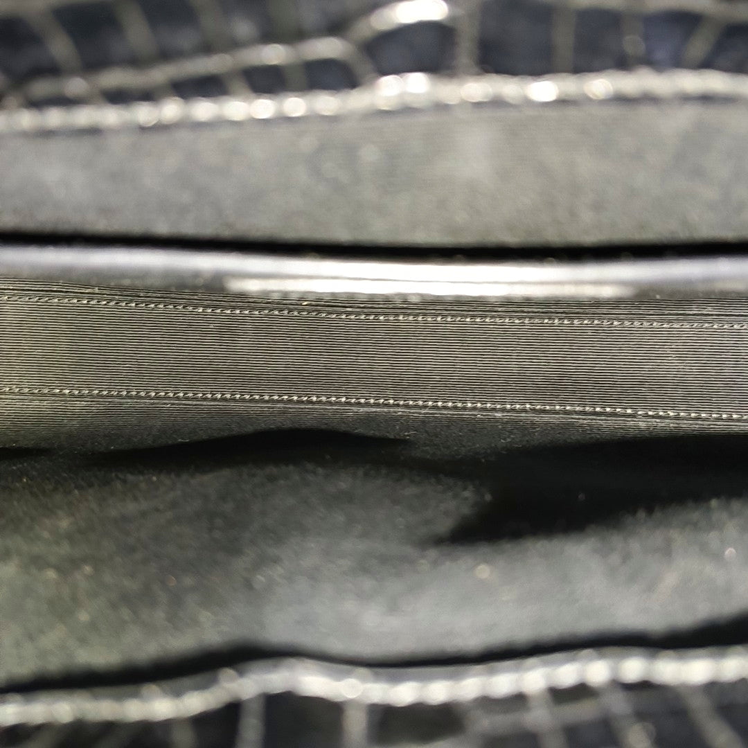 MANHATTAN Small Calfskin Black