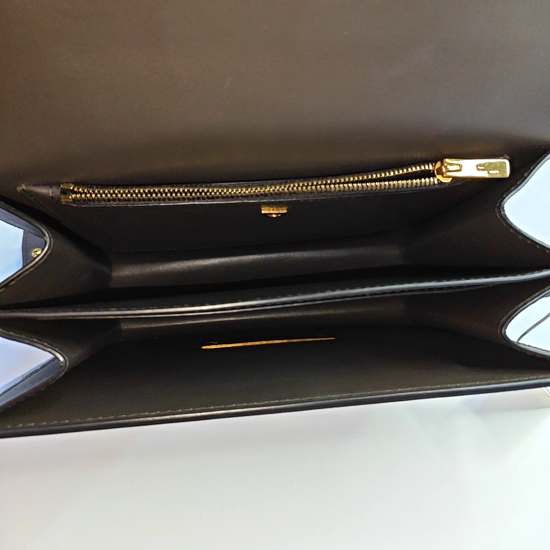 Gancini Calfskin Gray