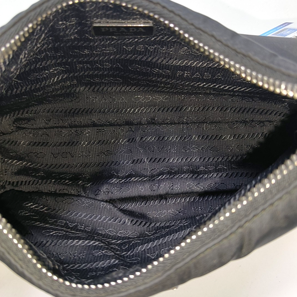 Re-Edition2005 Nylon Black