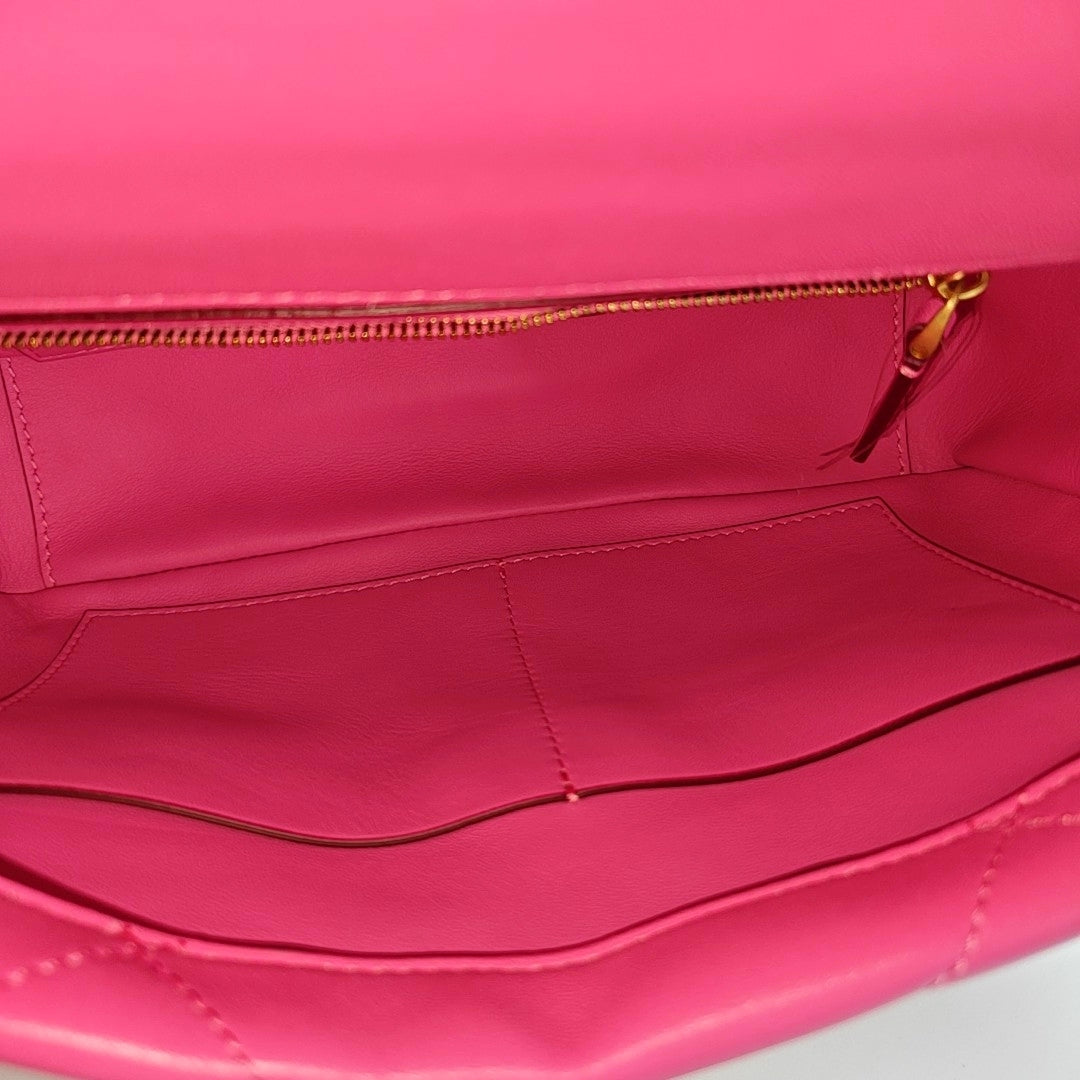 Roman Stud Lambskin Pink